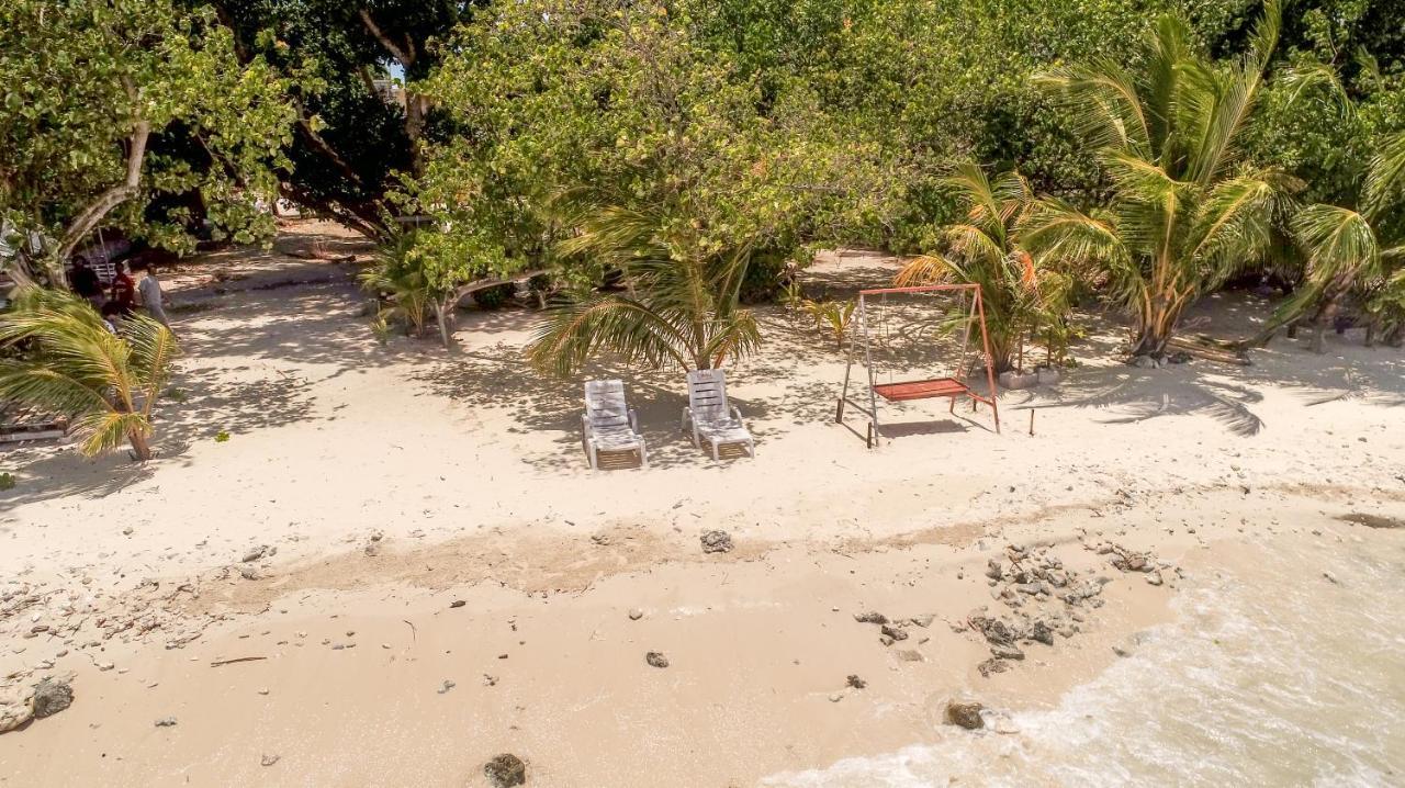 Coral Beach Maldives Хангнаамеедхоо Экстерьер фото